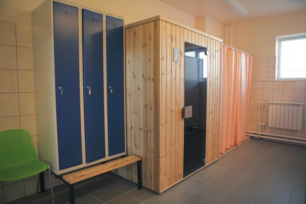 Rehe Hotel Tartu Esterno foto